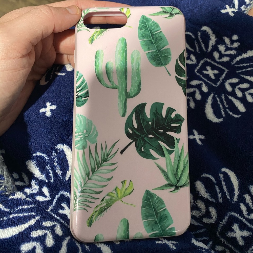 Cute iPhone 6 Plus case💕💚